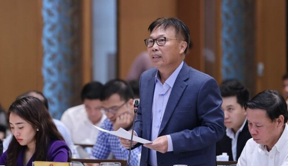 Đánh thuế để chống đầu cơ bất động sản