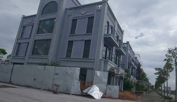 Phát triển ồ ạt, hàng loạt khu nhà phố thương mại ở Phú Quốc bị bỏ trống