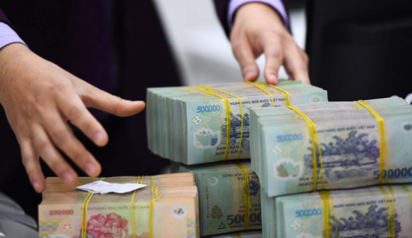 Lãi suất liên ngân hàng biến động trái chiều