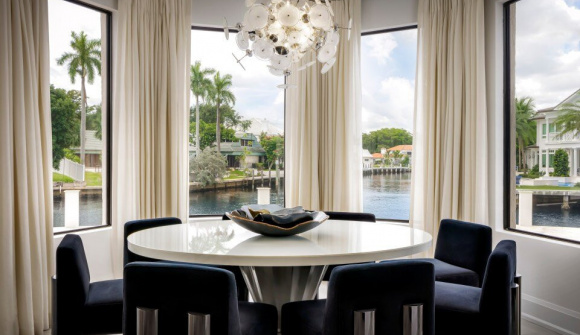 Cận cảnh căn biệt thự sang trọng của Lionel Messi