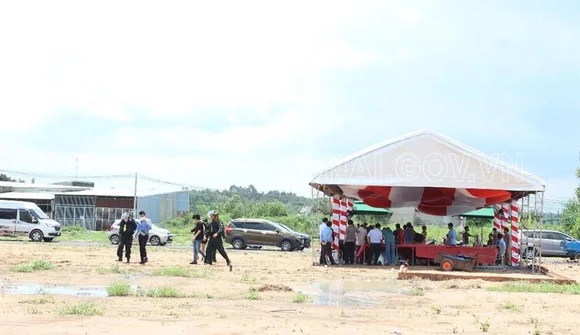 Phá ổ nhóm lừa đảo mua bán bất động sản với hơn 100 đối tượng tham gia