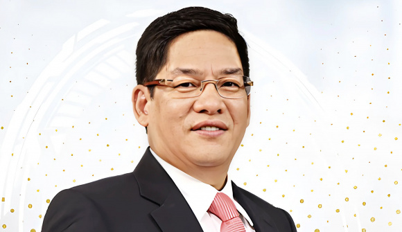 Phó Chủ tịch từng gắn bó với HDBank 25 năm bất ngờ xin từ nhiệm