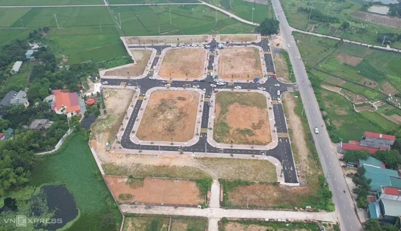 Thủ tướng yêu cầu bổ sung chế tài xử lý hành vi thông đồng, thổi giá, thao túng để trục lợi khi đấu giá đất