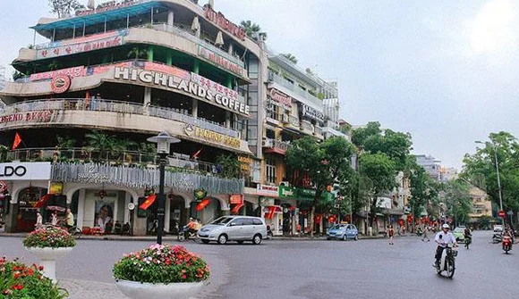 Đất nhiều tuyến đường chạm mốc gần 700 triệu đồng/m2 khi Hà Nội ban hành bảng giá mới