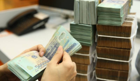 Mục tiêu tăng trưởng tín dụng 2025 vẫn “ngóng” dấu hiệu từ thị trường bất động sản