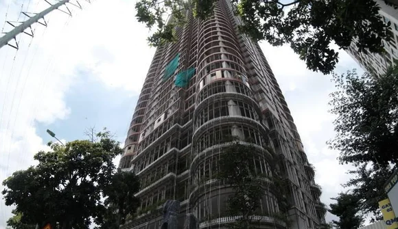 Ngắm nhìn dự án QMS Top Tower đắp chiếu suốt 5 năm bất ngờ “hồi sinh”, rao bán tới 73 triệu/m2