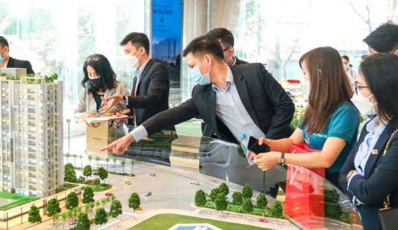 Giá căn hộ chạm ngưỡng 300 triệu đồng/m2, “kích hoạt” làn sóng doanh nghiệp bất động sản quay lại thị trường