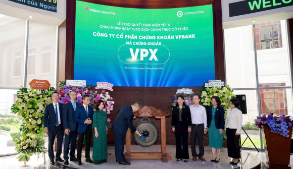 Chào sàn ngày đỏ lửa, tân binh VPX không thoát khỏi giảm sâu