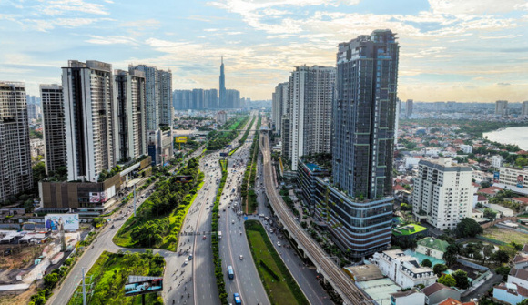 Vốn ngoại đổ vào bất động sản vượt 5,7 tỷ USD sau 11 tháng