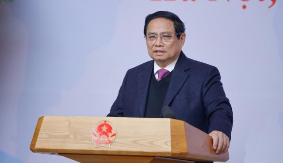 Thủ tướng: Các ngân hàng cần hy sinh một phần lợi nhuận để giảm lãi suất cho vay, hỗ trợ người dân và doanh nghiệp