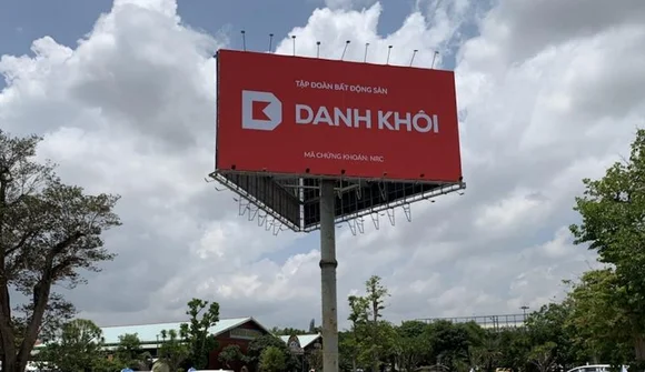 Danh Khôi nợ bảo hiểm gần 1 năm hàng tỷ đồng, tiền mặt còn vài trăm triệu