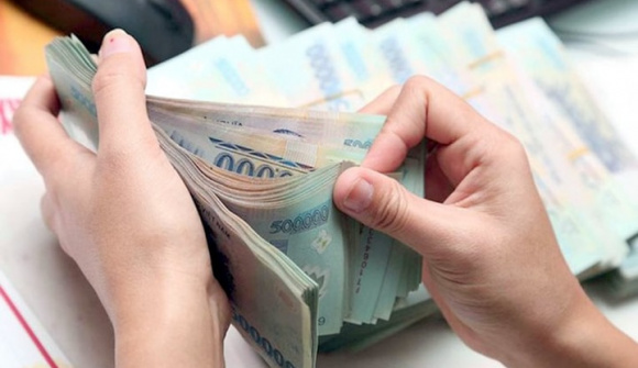Ngân hàng đầu tiên giảm lãi suất huy động sau chỉ đạo thanh tra của Thủ tướng