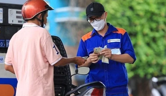 Giá xăng trong nước dự báo bật tăng trở lại vào kỳ điều hành ngày 20/3
