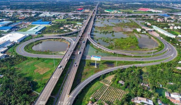 Hà Nội yêu cầu đảm bảo tiến độ khởi công đường Vành đai 4 qua Vinhomes Wonder City vào dịp 19/5