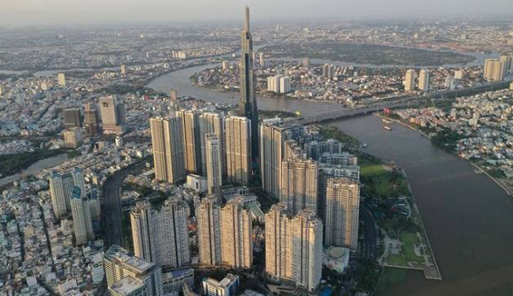 Vốn ngoại rót vào bất động sản tiếp đà giảm