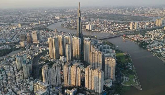 Vốn ngoại rót vào bất động sản tiếp đà giảm