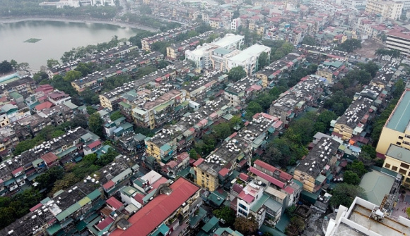 "Ồ ạt" nâng tầng khi cải tạo chung cư cũ trên "đất vàng" nội đô: Không lo quá tải hạ tầng?!