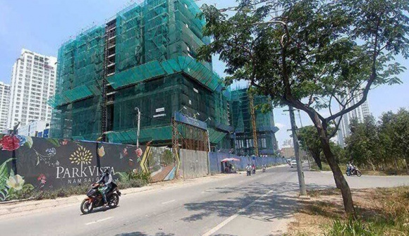 Doanh nghiệp bất động sản thành lập mới ở TP.HCM vẫn giảm mạnh dù thị trường tiếp tục khởi sắc