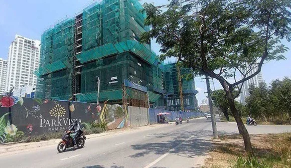 Doanh nghiệp bất động sản thành lập mới ở TP.HCM vẫn giảm mạnh dù thị trường tiếp tục khởi sắc
