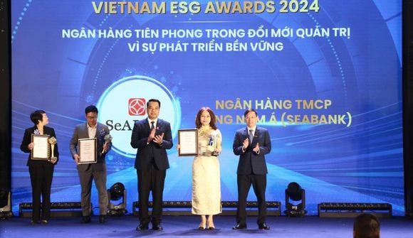 SeABank được vinh danh “Ngân hàng tiên phong trong đổi mới quản trị vì sự phát triển bền vững” tại Vietnam ESG Awards