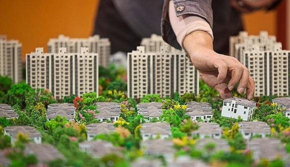 Mỗi tháng có hơn 400 doanh nghiệp bất động sản mới chào thị trường