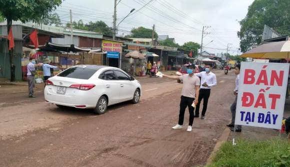 Bộ Tài chính đề xuất thêm phương án đánh thuế chuyển nhượng bất động sản mới, năm nắm giữ càng lâu chịu thuế càng ít