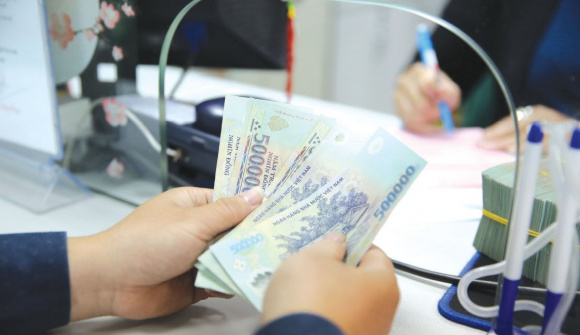 Giảm lãi suất - mục tiêu nhiều thách thức