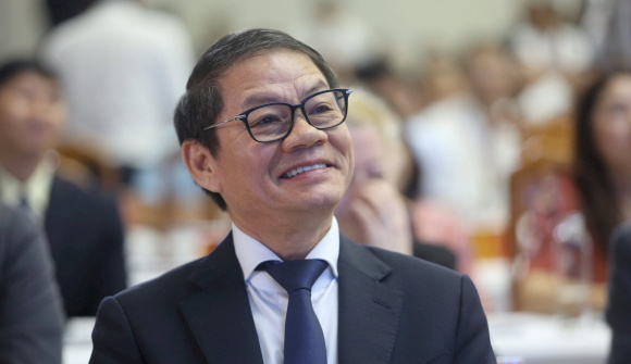 CEO gắn bó với THACO 20 năm xin nghỉ, ông Trần Bá Dương quay lại ngồi… “ghế nóng”