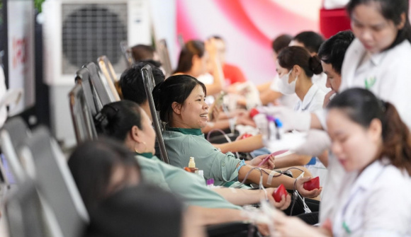 Cán bộ nhân viên ROX Group chung tay hiến máu, lan tỏa giá trị sống đẹp