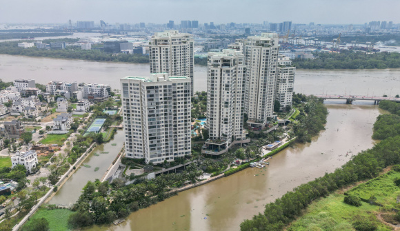 Loạt dự án cao cấp đua nhau “ra hàng” cuối năm 2025 dự báo sẽ đẩy giá chung cư ở Hà Nội và TP.HCM tiếp tục tăng cao