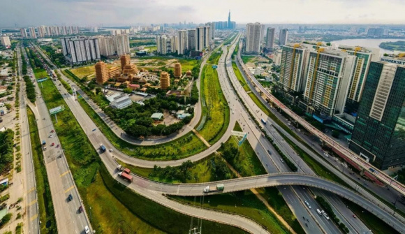 Kích hoạt động lực tăng trưởng: Cải cách tài khóa và tiền tệ
