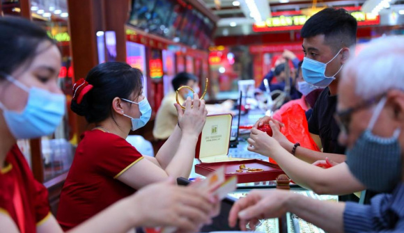 Chính phủ yêu cầu đưa giao dịch mua bán vàng vào diện chịu thuế thu nhập cá nhân