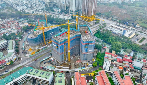 Gần 50.000 căn chung cư sẽ “chào sàn” Hà Nội 2 năm tới, chuyên gia vẫn dự báo giá khó giảm