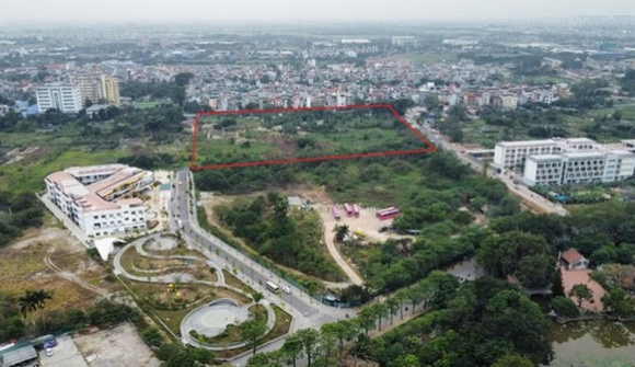 Doanh nghiệp vốn 50 tỷ đồng được Hà Nội cho chuyển mục đích gần 2.000 m2 đất phố Đại Từ sang xây biệt thự