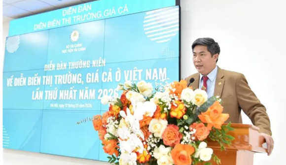 Tăng trưởng trong dài hạn không thể dựa vào cung tiền và tín dụng