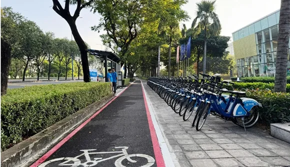 TP.HCM đưa vào sử dụng làn đường xe đạp đầu tiên trên đường Mai Chí Thọ