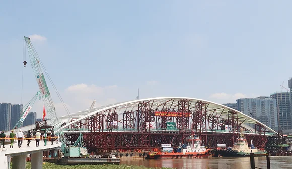 Chính thức hợp long Cầu đi bộ qua sông Sài Gòn