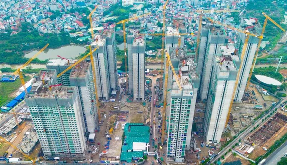 Hà Nội dự kiến di dời hơn 860.000 người trong 20 năm: Áp lực giá nhà đổ dồn về vùng ven!?