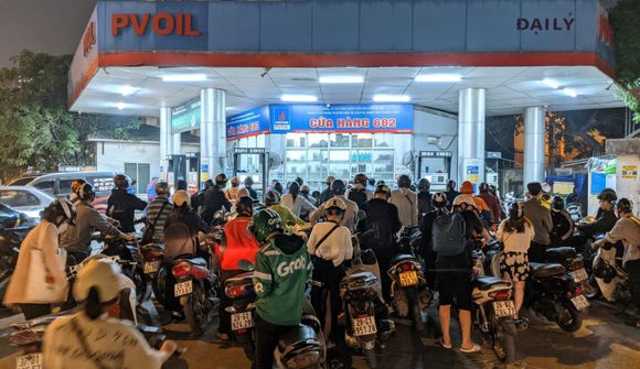 Chính phủ giảm thuế nhập khẩu nhiều loại xăng, dầu xuống 0%