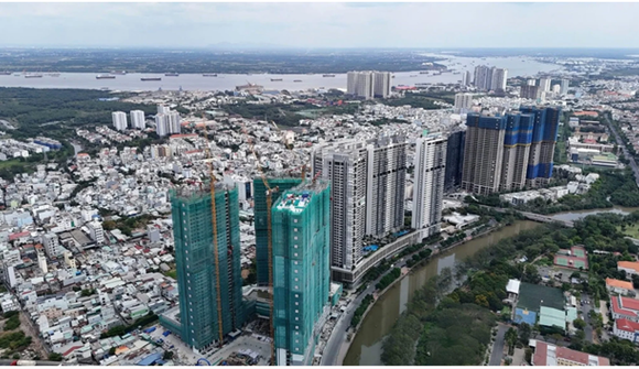 Doanh thu từ bất động sản tại TP.HCM tiếp tục vọt tăng mạnh