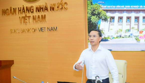 Các ngân hàng cam kết giảm lãi suất sau cuộc họp với tân Thống đốc