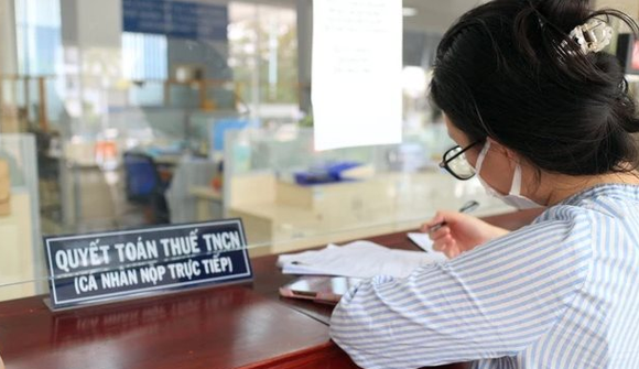 Bộ Tài chính đề xuất nâng ngưỡng thu nhập người phụ thuộc từ 1 lên 3 triệu đồng/tháng