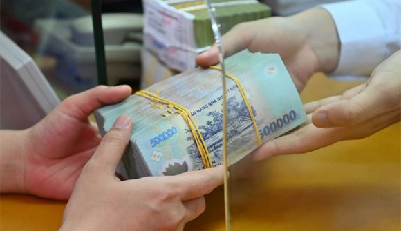Tiền gửi ngân hàng sụt giảm phát đi tín hiệu gì?