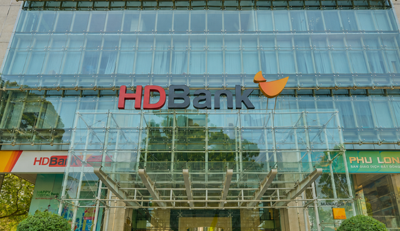 Hơn 161.000 tỷ đồng của HDBank đang được rót vào thị trường bất động sản, chi phí lãi tăng 61%