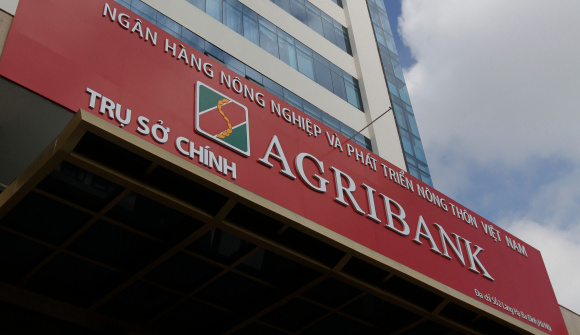 Agribank rót thêm hơn 124.000 tỷ đồng vào bất động sản sau 6 tháng, nợ nhóm 5 tăng gần 20%
