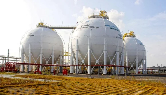 Dừng việc lựa chọn nhà đầu tư cho dự án Nhà máy nhiệt điện LNG Nghi Sơn