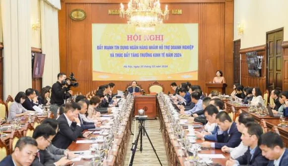 Mặt bằng lãi suất tiền gửi và cho vay tiếp tục có xu hướng giảm