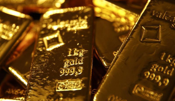 Giá vàng thế giới bất ngờ giảm mạnh, SJC vẫn giữ ở mức cao