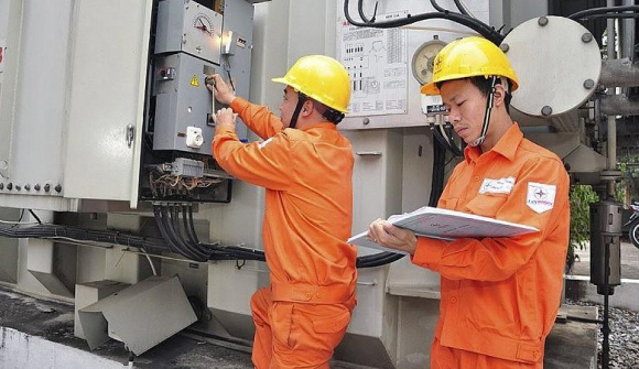 3 tháng điều chỉnh giá điện một lần
