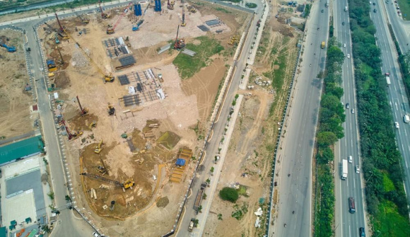 Thị trường vừa ấm lại, nhiều chủ đầu tư đã vội cắt giảm khuyến mại, nâng giá bán